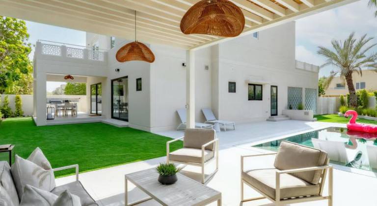 Villa with jacuzzi, yard & private pool | Perfect for remote work in Abu Dhabi