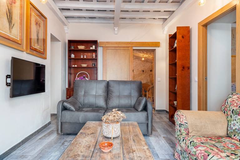 Holiday apartment with terrace — photo 4