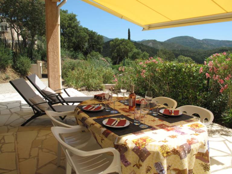 Maison de vacances  Le Muy