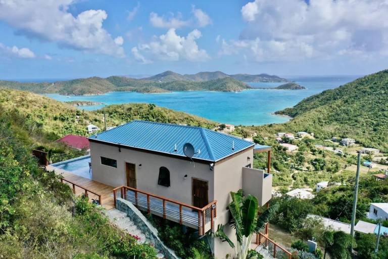 House  Coral Bay