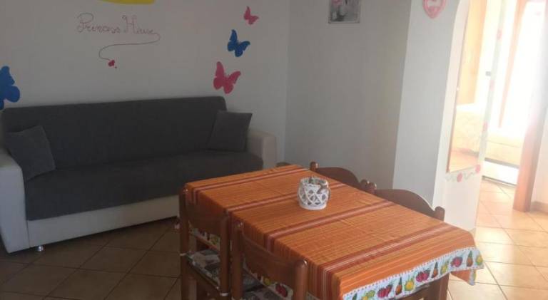 Apartment with 2 rooms for 5 persons — photo 5