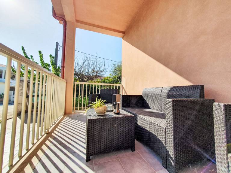 Fully equipped house with terrace, yard & BBQ | Dogs allowed — photo 3