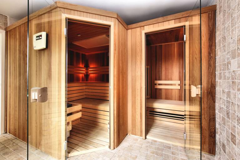 Charming villa with sauna, yard & jacuzzi | Pet-friendly — photo 2