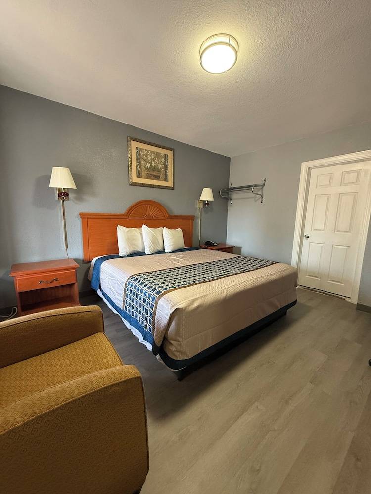 Motel Magnolia