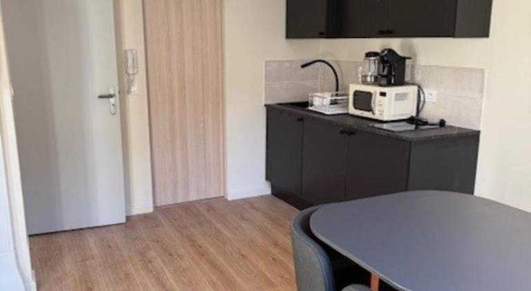 Serviced apartment for 2 persons — photo 3