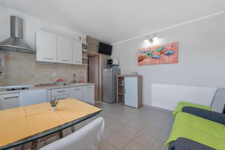 Rental apartment with garden & terrace | Sea view | Dogs allowed — photo 2