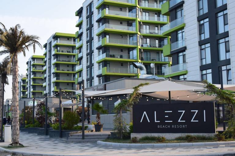 Chocolat - Pool & Spa Beach Resort in Alezzi — photo 4