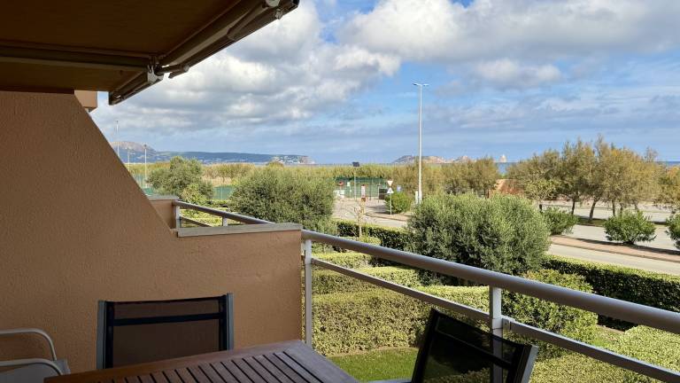 Charming holiday apartment with pool, terrace & garden | Beach nearby | Pets are welcome — photo 3