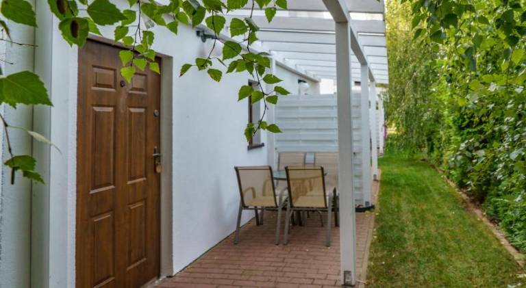 Pleasant house with BBQ, yard & patio | Pet-friendly — photo 4
