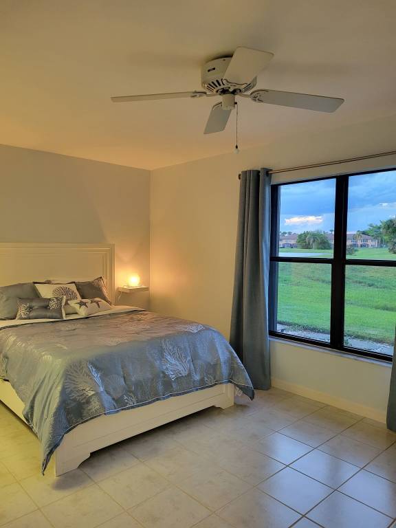 Villa  Naples