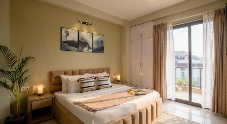 Serviced Apartment near Medanta by BedChambers — photo 2
