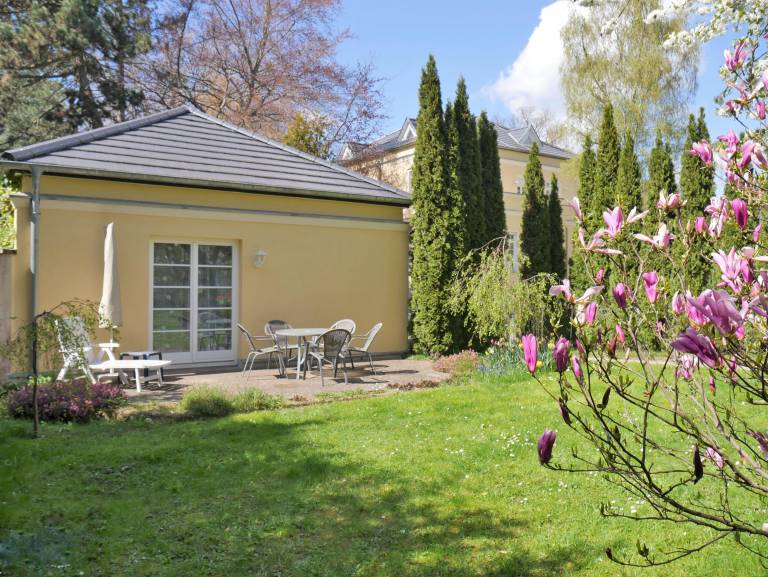 Children-friendly house with barbecue, terrace & garden | Garden view | Pets are welcome — photo 3