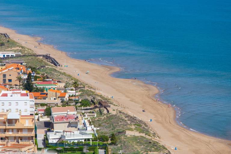 Rental apartment with garden, terrace & BBQ | Beach view — photo 4