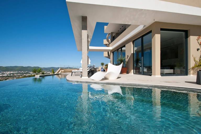 Ferienhaus in Punta Martinet, Talamanca f&uuml;r max. 8 Personen, 