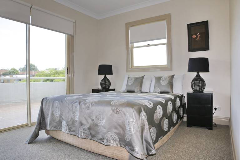 Apartment  Ascot