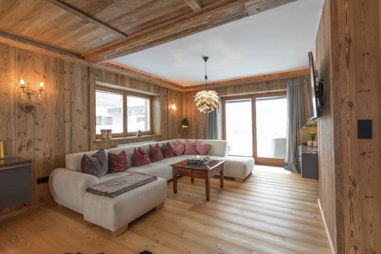 Fully equipped pleasant chalet with terrace & garden | Mountain view | Next to the ski | Pets are welcome — photo 3