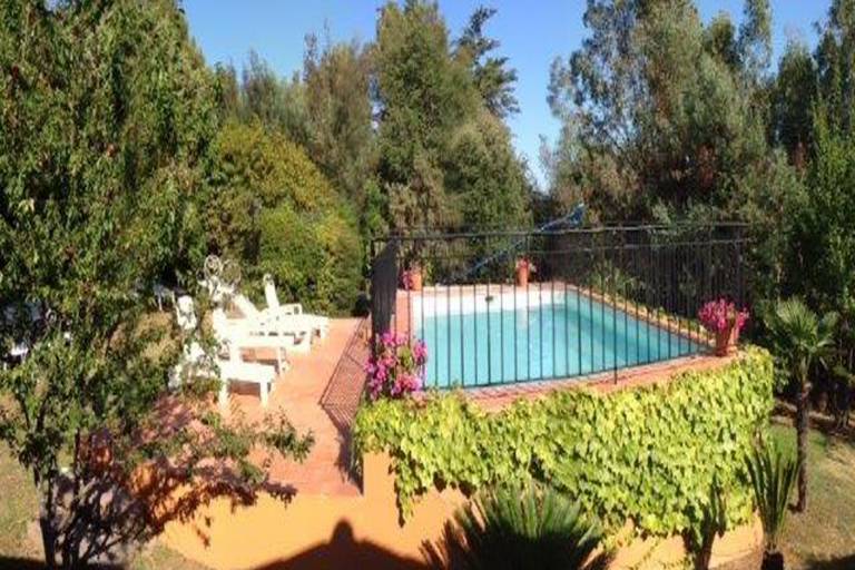 Fully equipped lovely vacation home with yard, grill & private pool | Nature view | Pet-friendly — photo 2