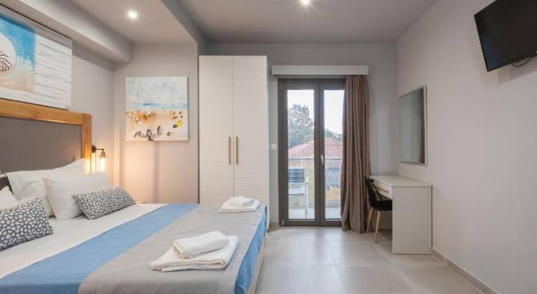 Rental apartment with terrace | Close to the beach | Suitable for remote work | Dogs allowed in Lemnos