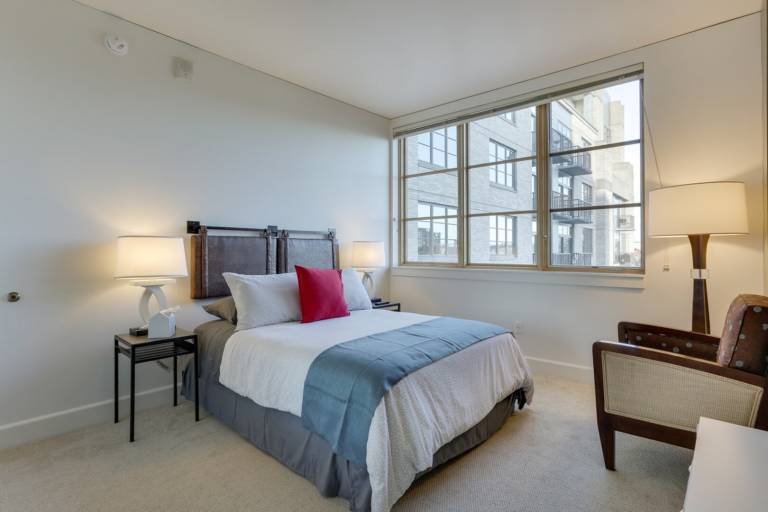 Apartment with 1 room for 4 persons in Portland, OR