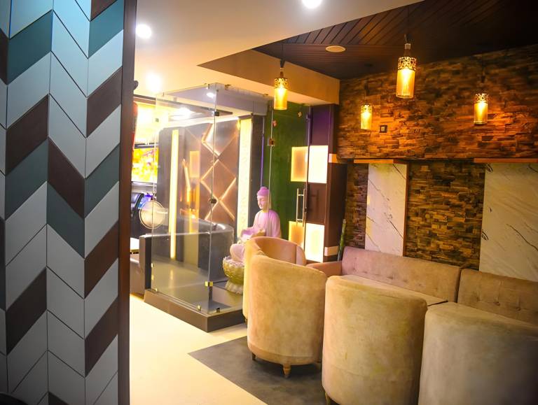 Hotel Sita Niwas Near Langar Hall — photo 3