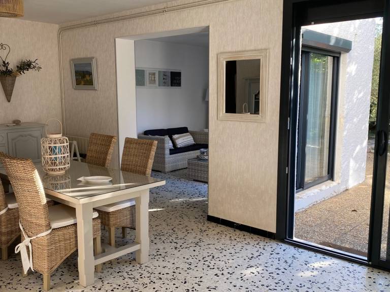 House with BBQ in Leucate