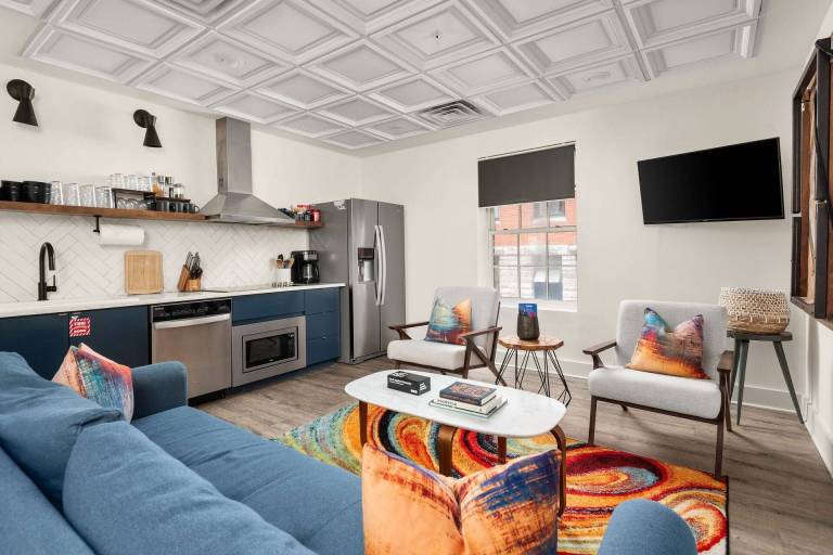Condo Music Row