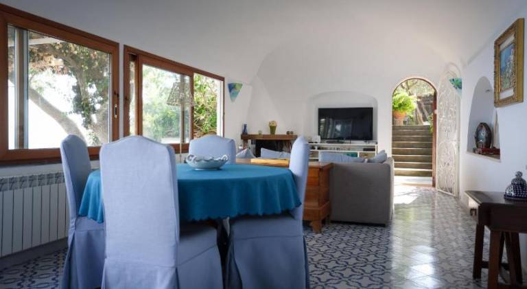 Villa with pool — photo 2