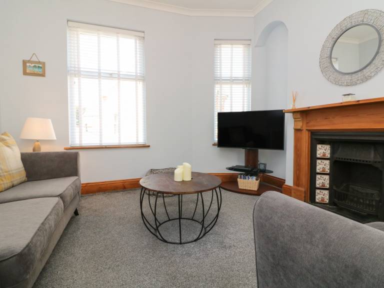 Children-friendly charming cottage with yard | Beach view | Beach nearby | Pet-friendly — photo 2