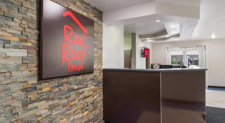 Red Roof Inn Darien - I-95/ North Brunswick — photo 2