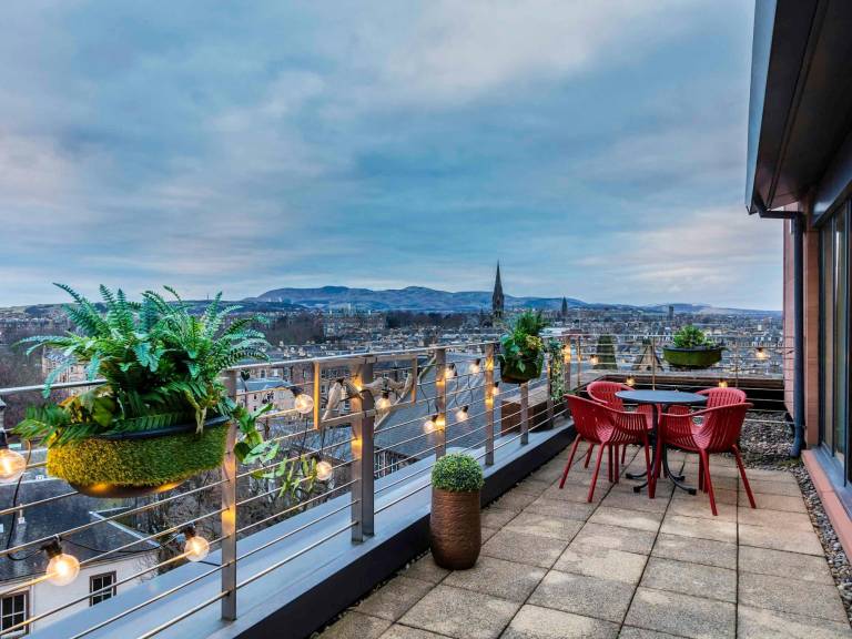 Novotel Edinburgh Centre Hotel — photo 3