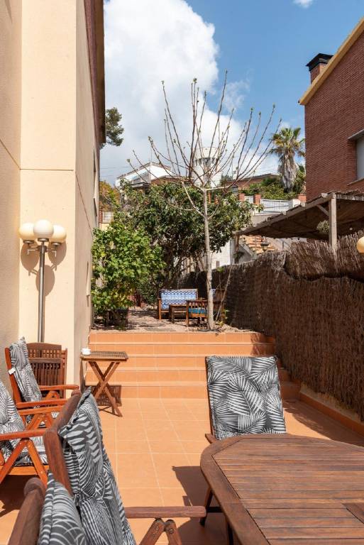 Villa with patio, private pool & barbecue | Good for workation — photo 4