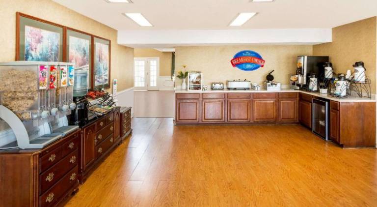 Baymont by Wyndham Grenada — photo 3