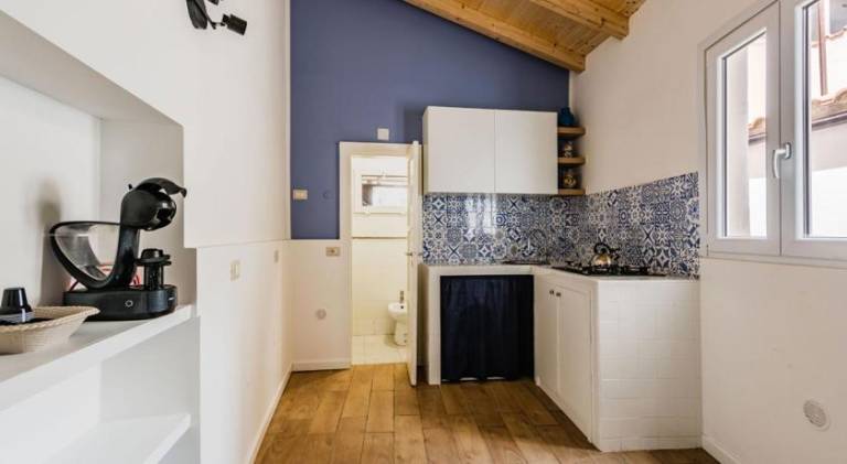 House with patio & yard | Close to Catania Cathedral | Good for workation | Pets allowed — photo 4