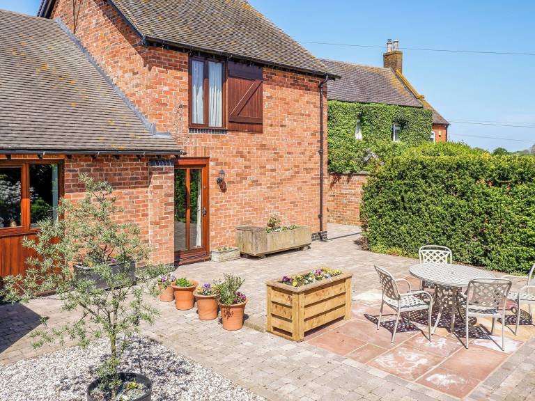 Cottage  Anslow
