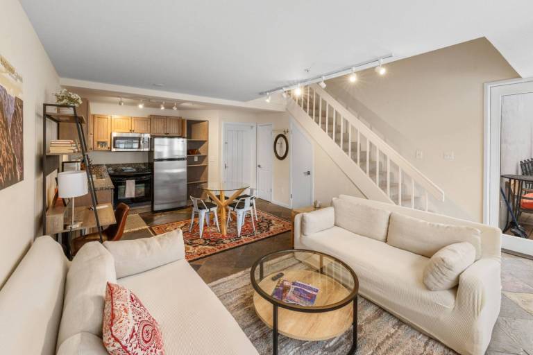 Children-friendly pleasant condo with barbeque | Mountain view | Next to the ski | Dogs allowed — photo 4
