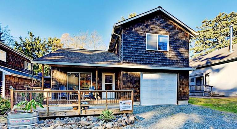 House with 4 rooms for 8 persons in Manzanita, OR