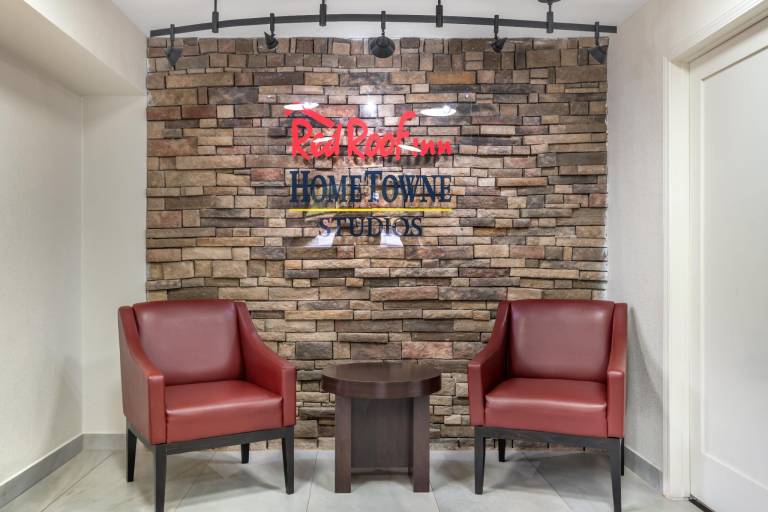 Red Roof Inn Greenville — photo 3