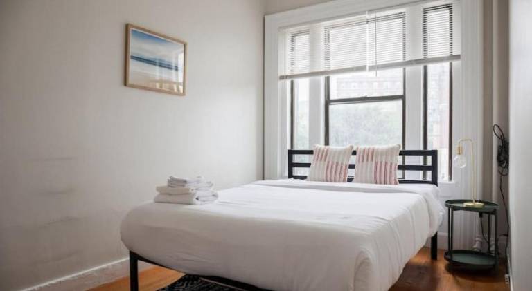 Spacious Fenway 1BR in Boston, MA