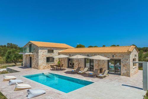 Villa Alykes