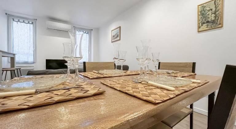 Rental apartment with 2 rooms for 4 persons — photo 3