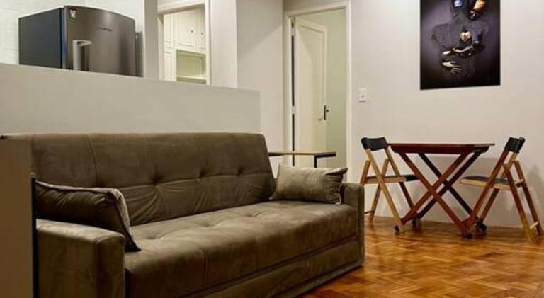 Apartment with 2 rooms for 4 persons in Leme