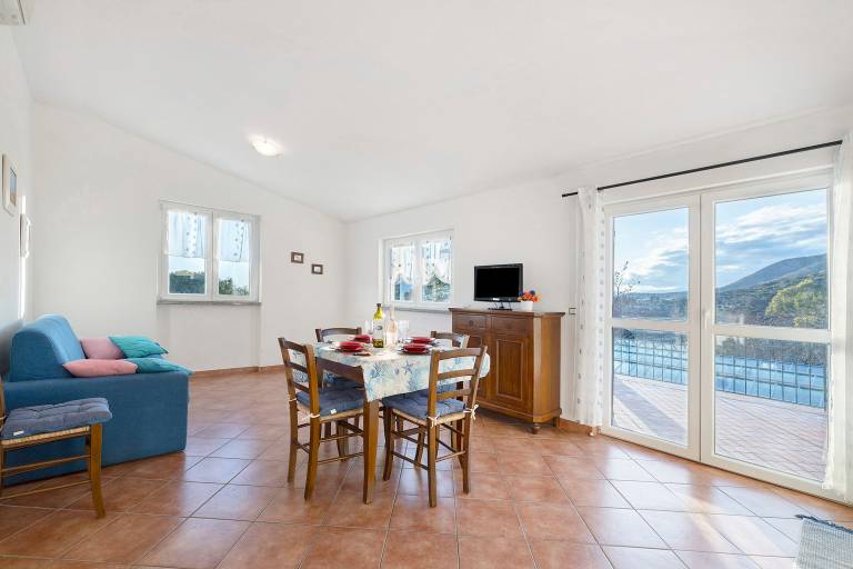 ‘Acacia’ Apartment with Sea View, Wi-Fi and Air Conditioning — photo 3