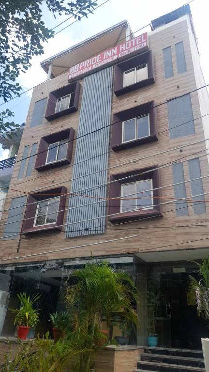 Hotel Pride Inn