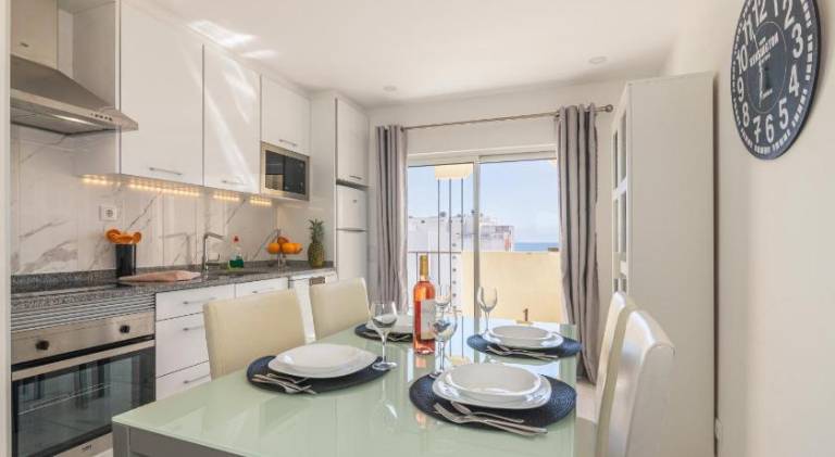 Charming apartment with yard, grill & patio | Beach nearby | Dogs allowed — photo 3