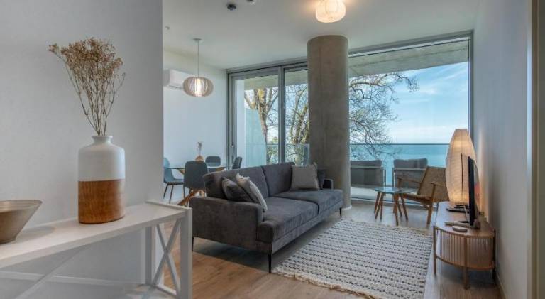 Apartment mit Hotelservice Mtsvane Kontskhi