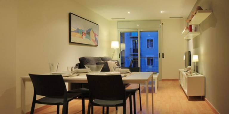 Rental apartment | Close to Sagrada Família | Perfect for remote work — photo 2