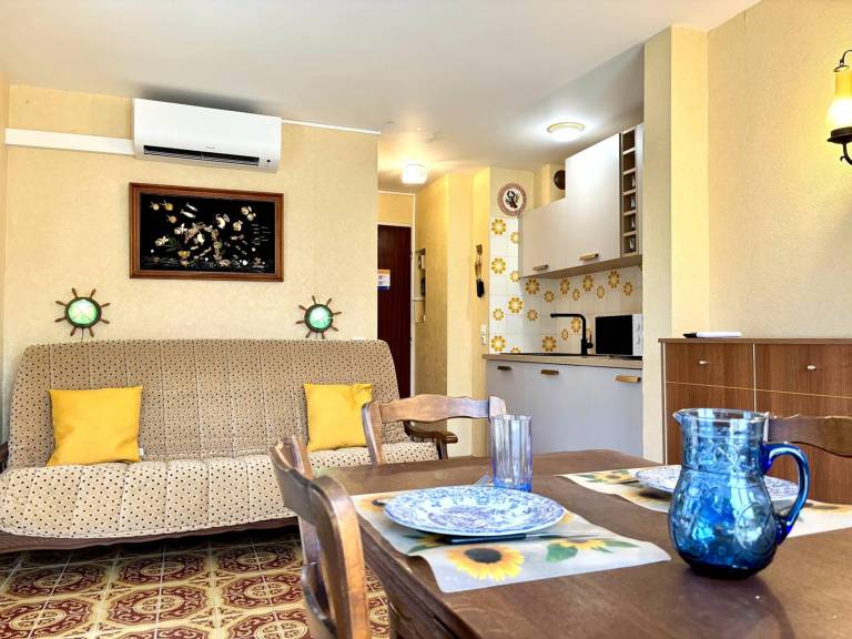 Studio rental, steps from the beach with parking - La Londe-les-Maures — photo 5