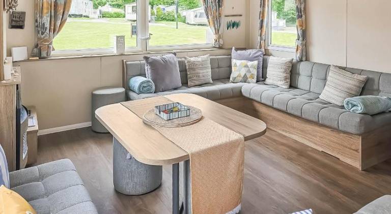 Vacation home with pool | Pets are welcome in Newquay