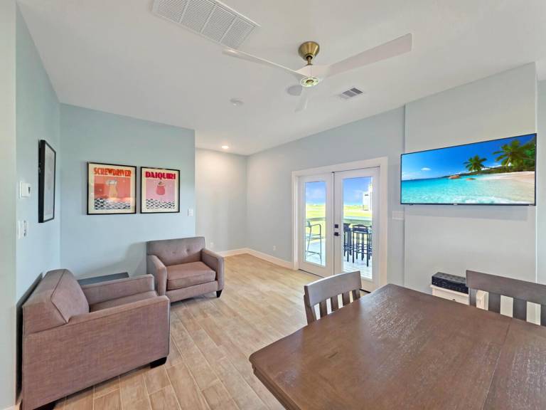 Family-oriented vacation home with terrace | Pets are welcome — photo 5