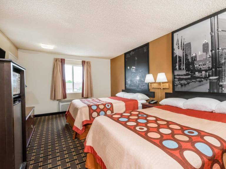 Super 8 By Wyndham Indianapolis/Ne/Castleton Area — photo 2